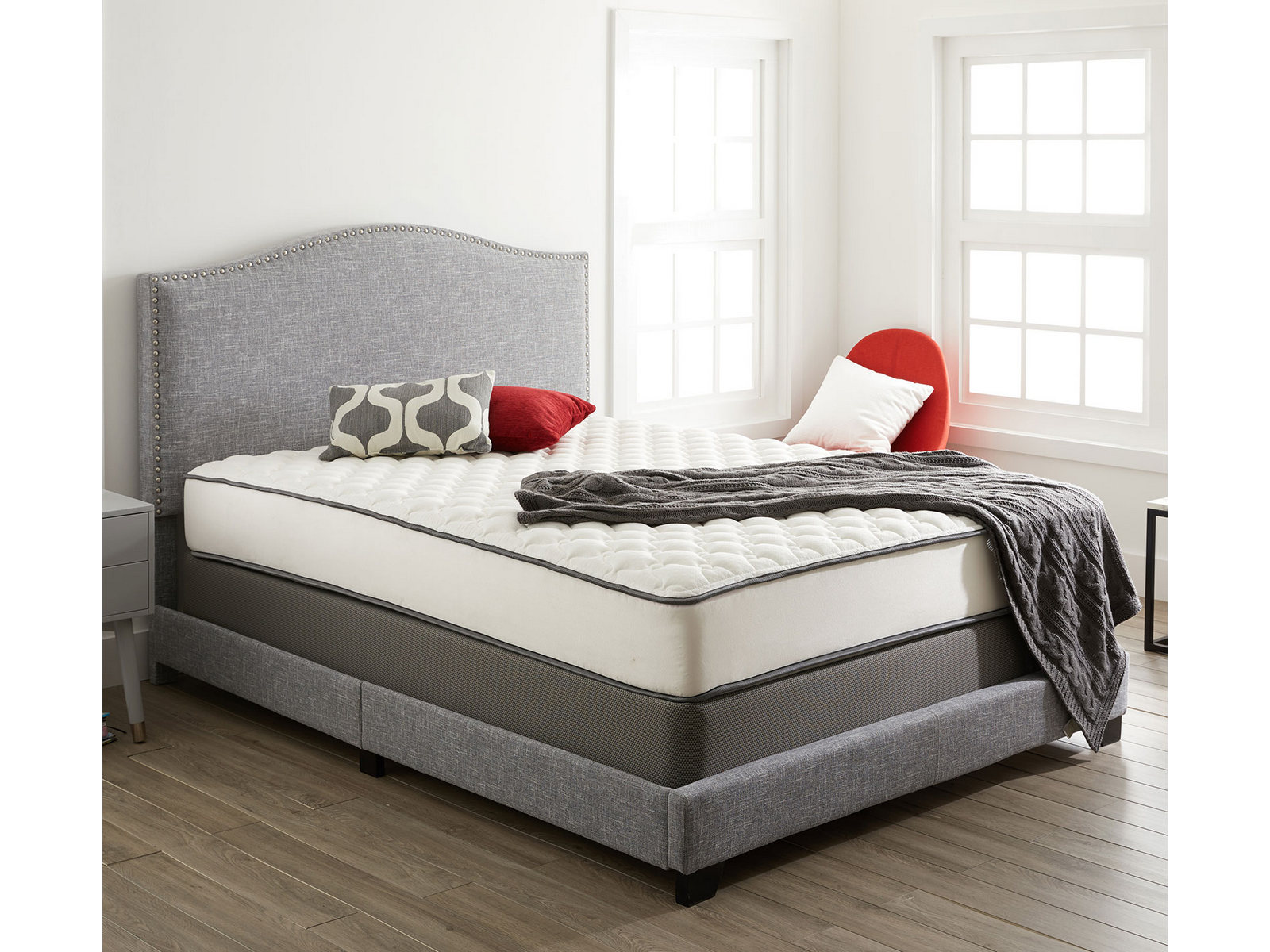 V000037421 Beautyrest Queen Mattress Greenwood Firm 9.5